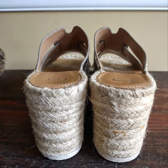 Marc Fisher Robbyn Gray Cream Snake Leather Platform Espadrille Sandals Size 7.5 - Picture 7 of 11